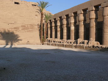 Świątynia w Karnaku